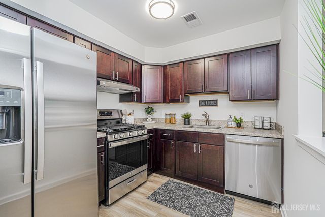 1227 Waterford Drive, Edison, NJ 08817