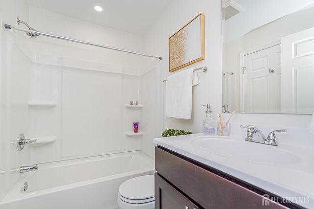 1227 Waterford Drive, Edison, NJ 08817