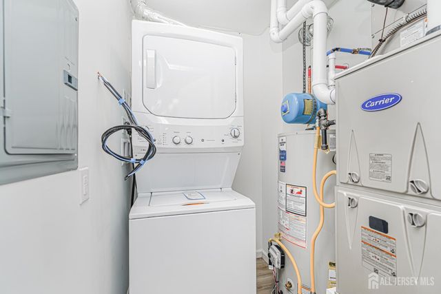 1227 Waterford Drive, Edison, NJ 08817