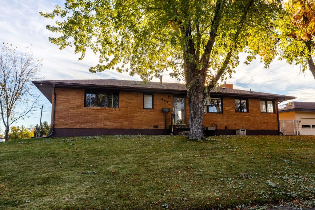 401 53rd Street S, Great Falls, MT 59405 photo 2