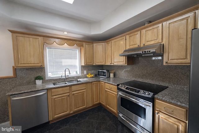 1616 S 18TH ST, Philadelphia, PA 19145