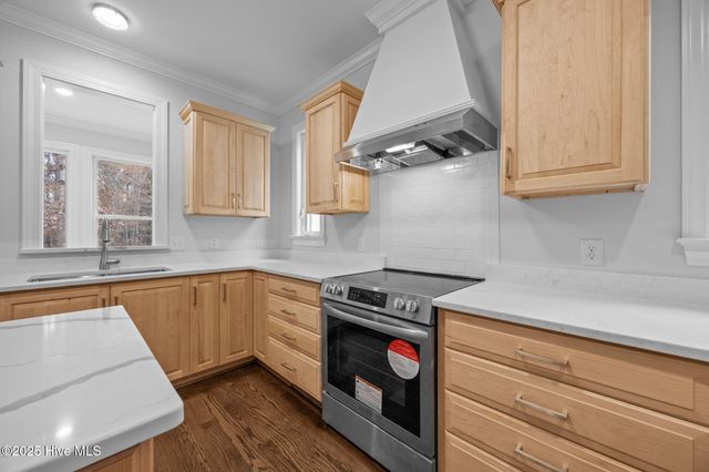 3125 Bessemer Drive, Greenville, NC 27858