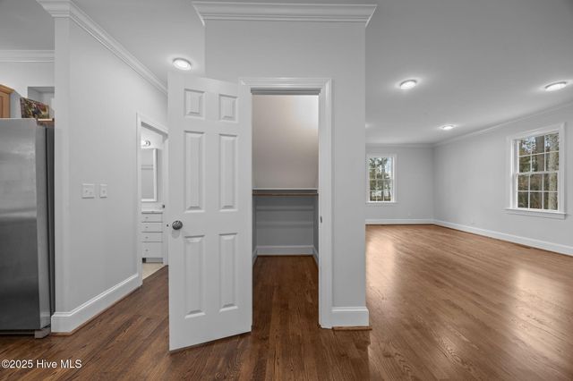 3125 Bessemer Drive, Greenville, NC 27858