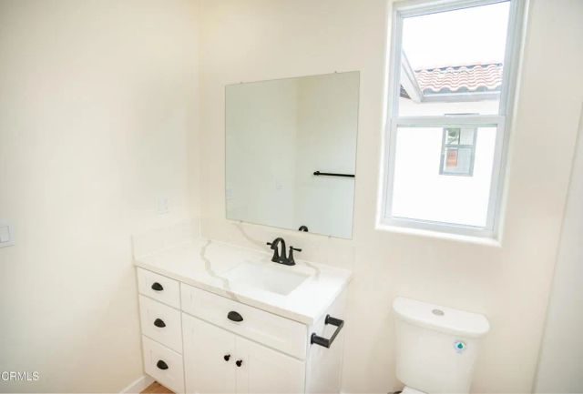 1125 W 2nd Street, Oxnard, CA 93030