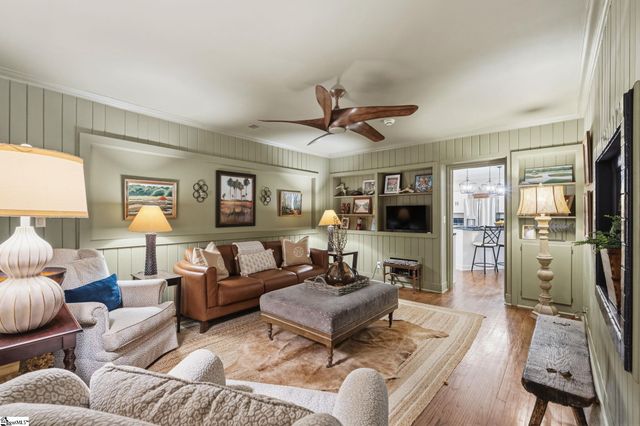 127 Lake Forest Drive, Greenville, SC 29609