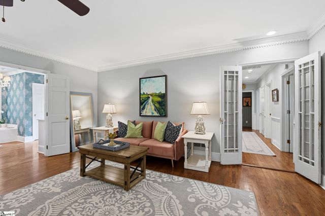 127 Lake Forest Drive, Greenville, SC 29609