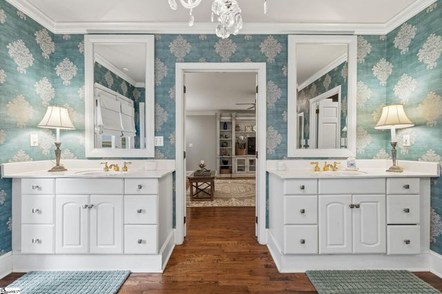 127 Lake Forest Drive, Greenville, SC 29609