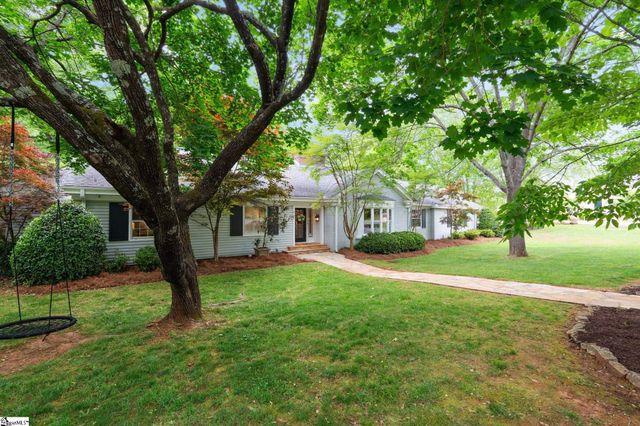 127 Lake Forest Drive, Greenville, SC 29609