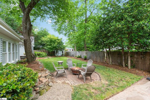 127 Lake Forest Drive, Greenville, SC 29609