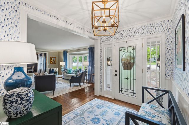 127 Lake Forest Drive, Greenville, SC 29609