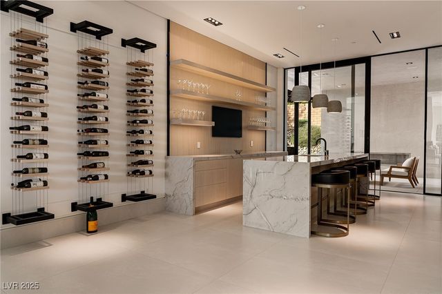 63 Midnight Sky Drive, Las Vegas, NV 89135