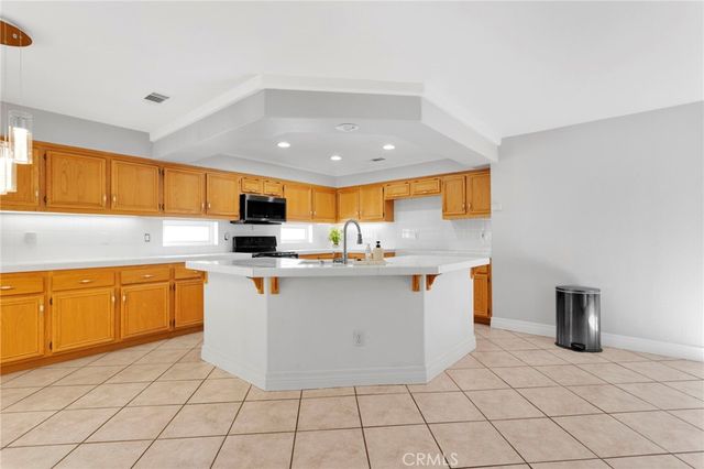 14828 Ladybird Lane, Victorville, CA 92394
