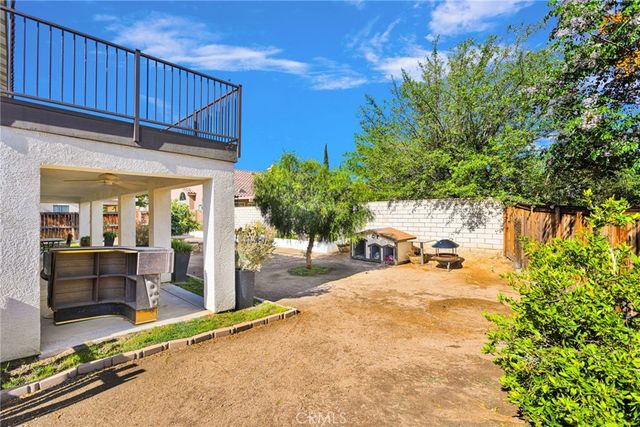 14828 Ladybird Lane, Victorville, CA 92394