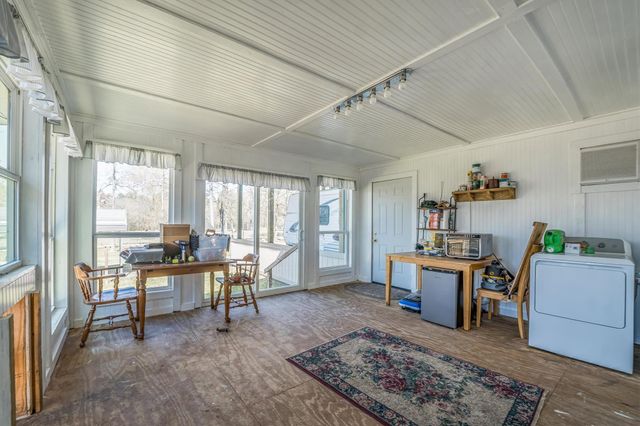 10351 State Highway 156, Coldspring, TX 77331