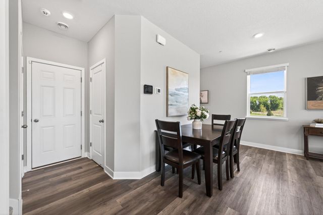 13769 Kaylemore Trail, Rosemount, MN 55068
