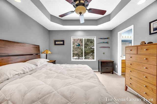 15308 Saddlebrook Court, Grand Haven, MI 49417