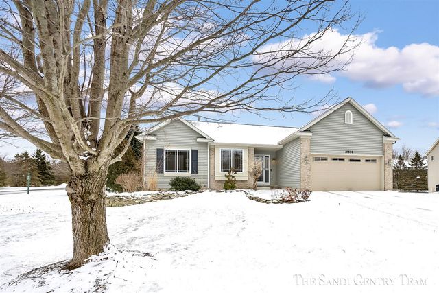 15308 Saddlebrook Court, Grand Haven, MI 49417