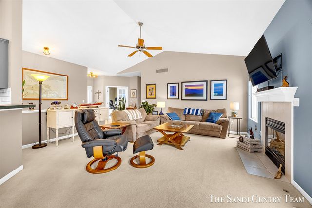 15308 Saddlebrook Court, Grand Haven, MI 49417