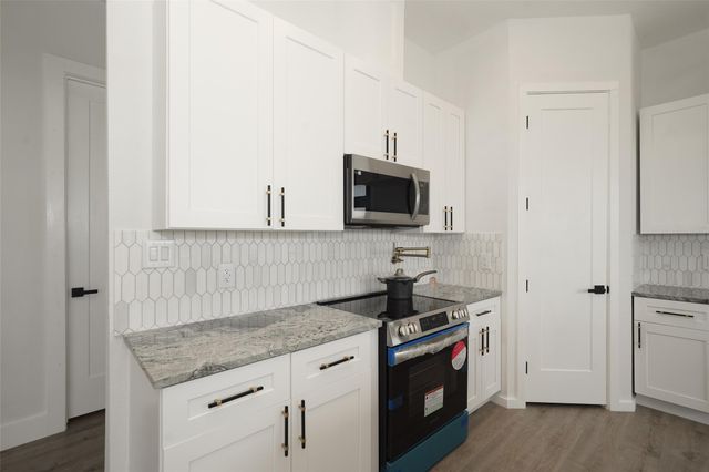 43 Buckskin Drive, Palacios, TX 77465