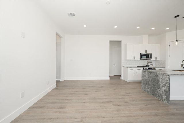 43 Buckskin Drive, Palacios, TX 77465