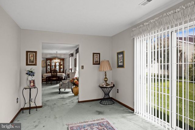428 ELDERBERRY CT, Mount Laurel, NJ 08054