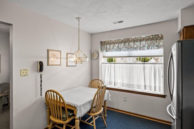 428 ELDERBERRY CT, Mount Laurel, NJ 08054