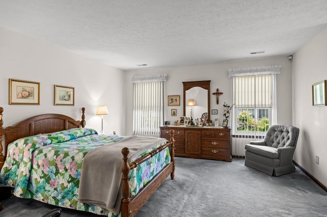 428 ELDERBERRY CT, Mount Laurel, NJ 08054