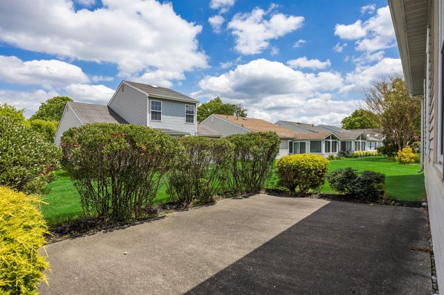 428 ELDERBERRY CT, Mount Laurel, NJ 08054