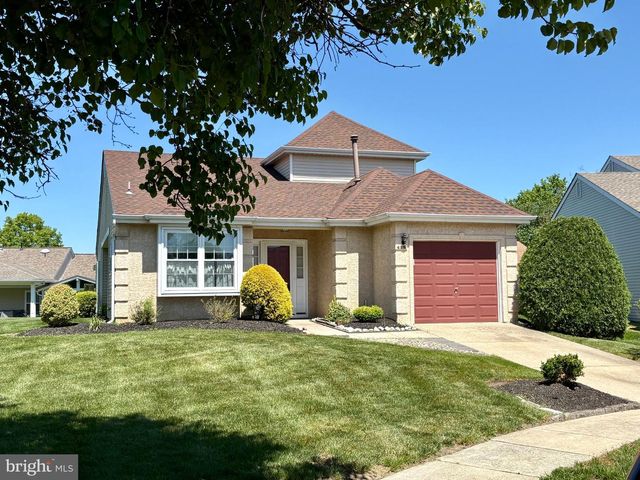 428 ELDERBERRY CT, Mount Laurel, NJ 08054