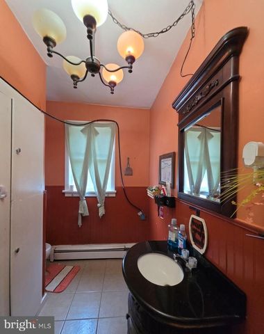 188-190 W COMMERCE ST, Bridgeton, NJ 08302