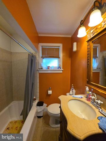 188-190 W COMMERCE ST, Bridgeton, NJ 08302