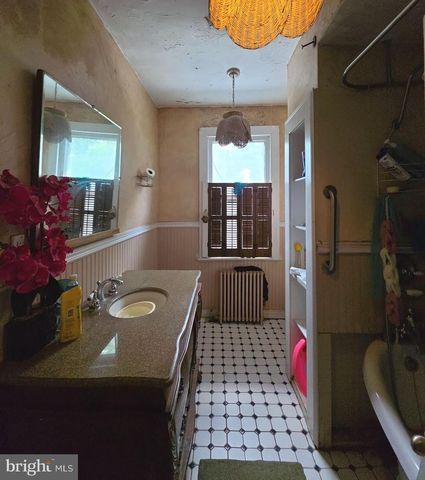 188-190 W COMMERCE ST, Bridgeton, NJ 08302