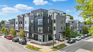 1402 Pillow St Apt 207, Nashville, TN 37203