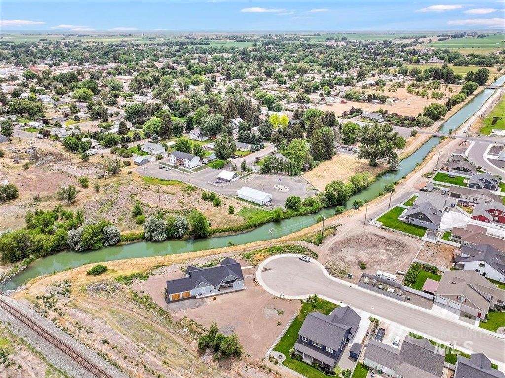 946 Liberty Street, Gooding, ID 83330 photo 13