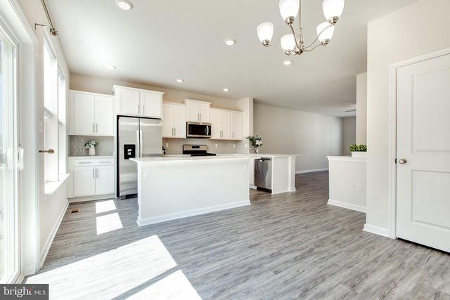 3117 LAUREL HILL RD, Hanover, MD 21076