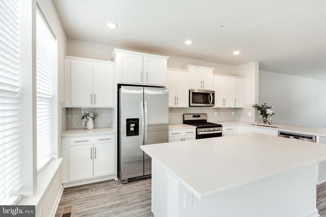 3117 LAUREL HILL RD, Hanover, MD 21076