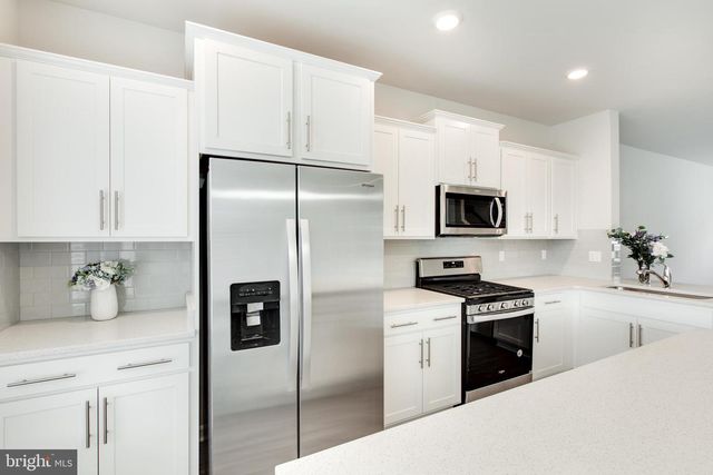 3117 LAUREL HILL RD, Hanover, MD 21076