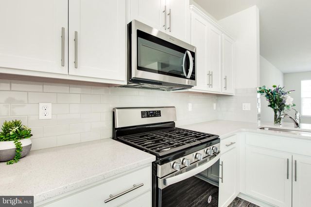 3117 LAUREL HILL RD, Hanover, MD 21076