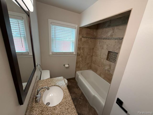 671 Coolidge Road, Birmingham, MI 48009