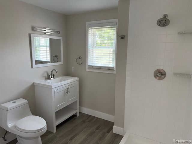 671 Coolidge Road, Birmingham, MI 48009