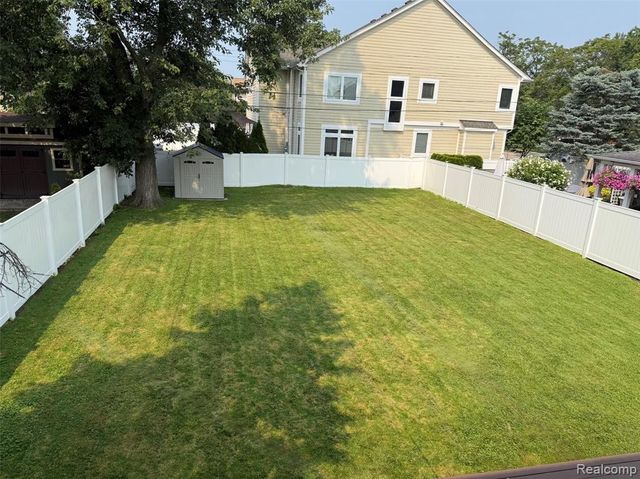 671 Coolidge Road, Birmingham, MI 48009