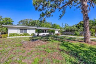 5201 STEVENS DRIVE, Sarasota, FL 34234