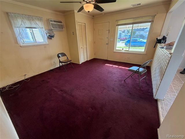 16569 Woodbine Street, Detroit, MI 48219