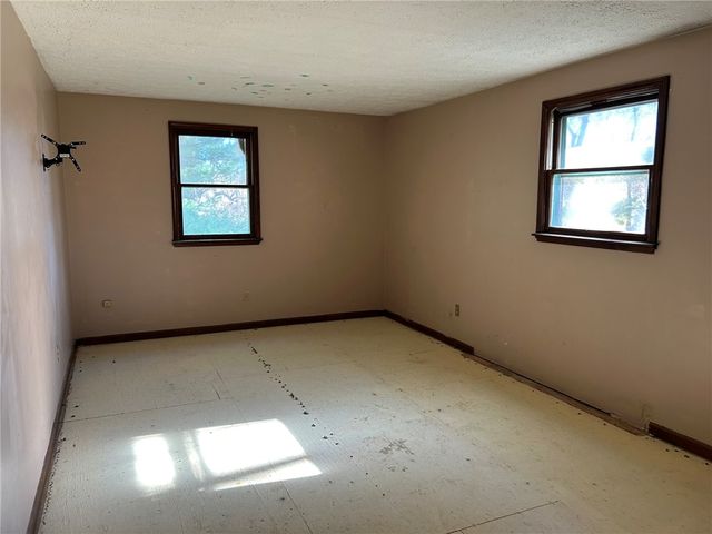 2555 State Route 104, Ontario, NY 14519