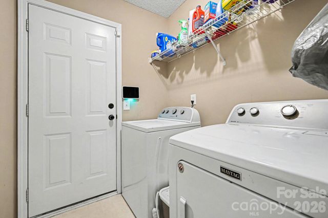 8418 Appledale Drive, Charlotte, NC 28262