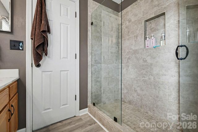 8418 Appledale Drive, Charlotte, NC 28262