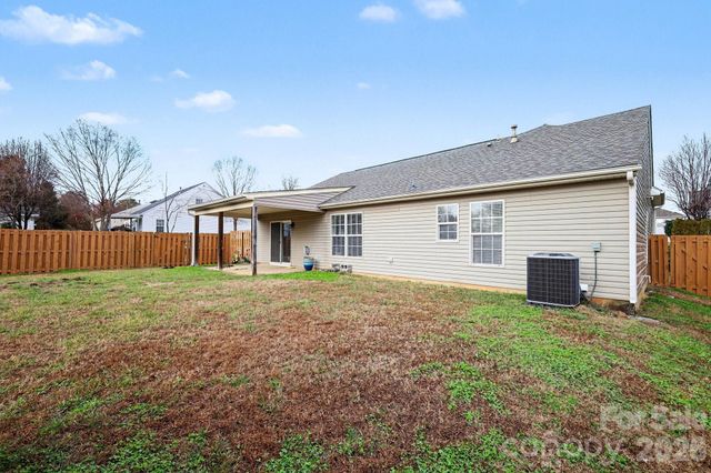 8418 Appledale Drive, Charlotte, NC 28262