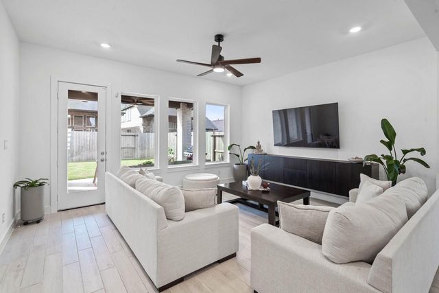 31819 Pecan Meadow Lane, Fulshear, TX 77441