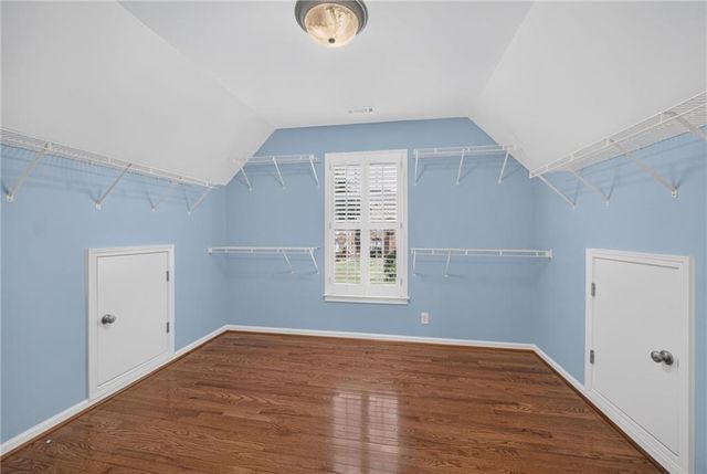 562 Grassmeade Way, Snellville, GA 30078