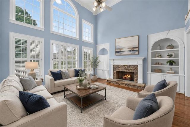 562 Grassmeade Way, Snellville, GA 30078